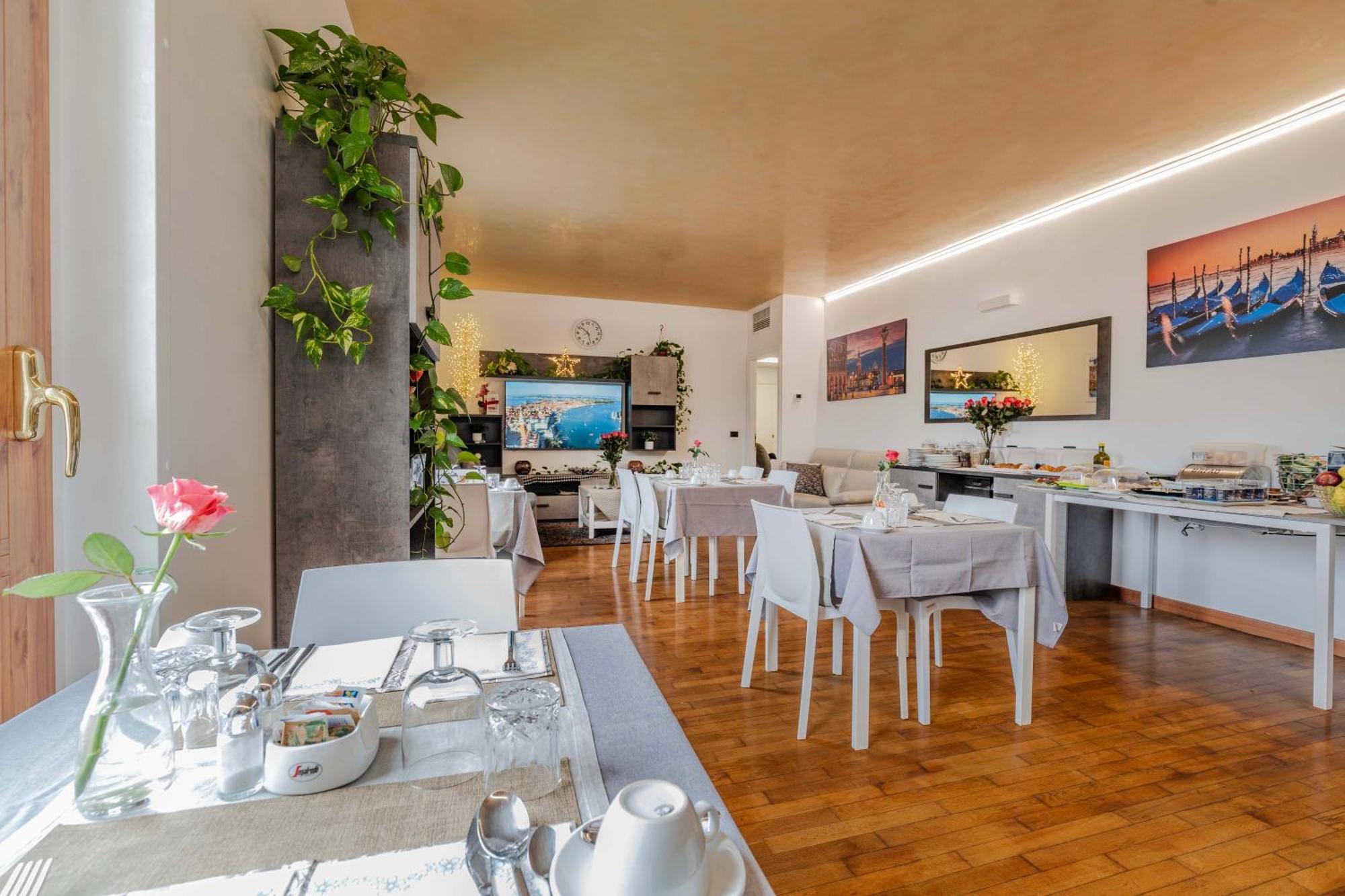 Venice Friends Residence Местре Экстерьер фото